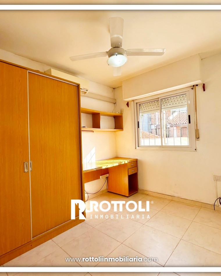 CASA DE TRES DORMITORIOS CON PISCINA EN VENTA-POSADAS MISIONES