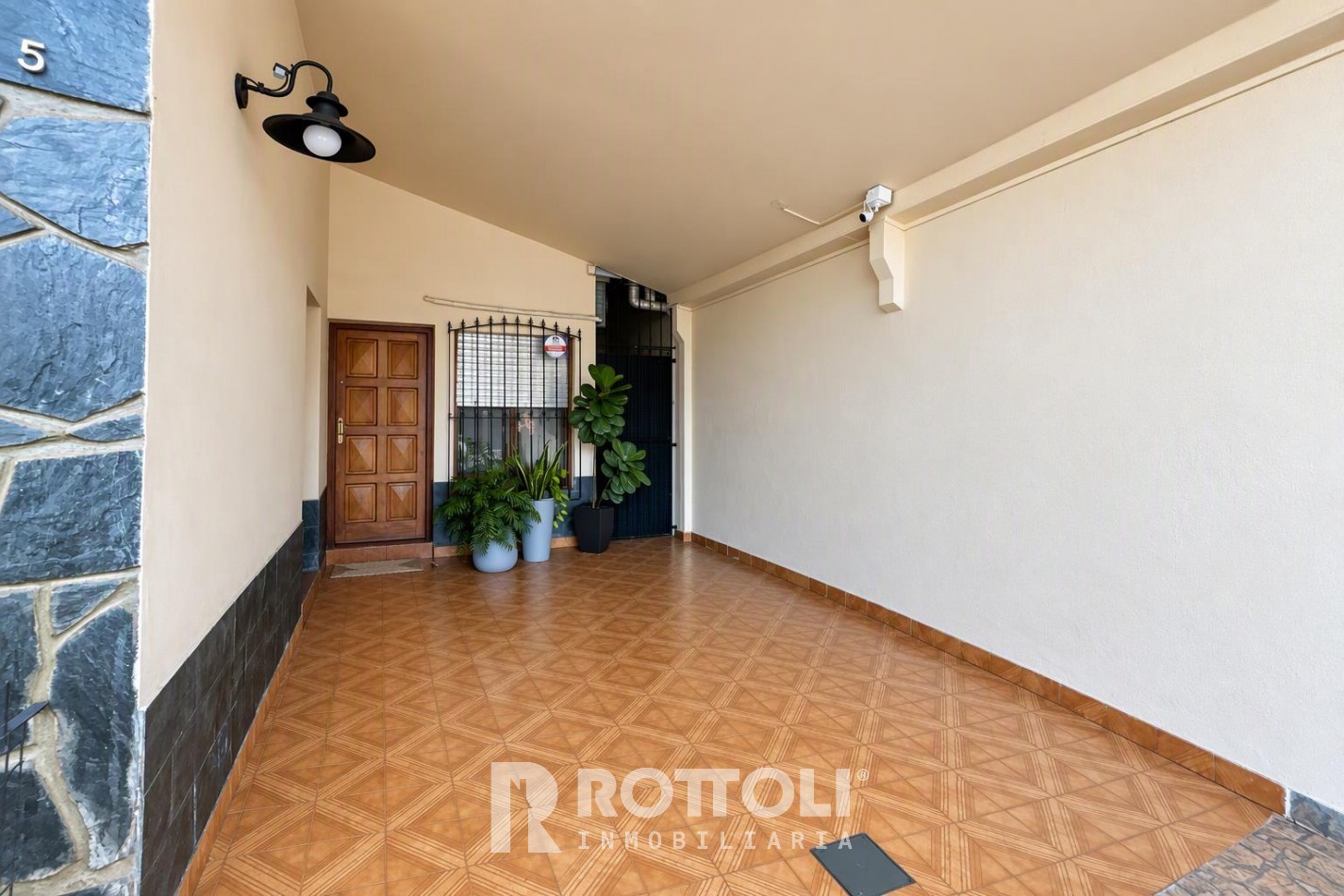 CASA CENTRICA EN VENTA-POSADAS MISIONES