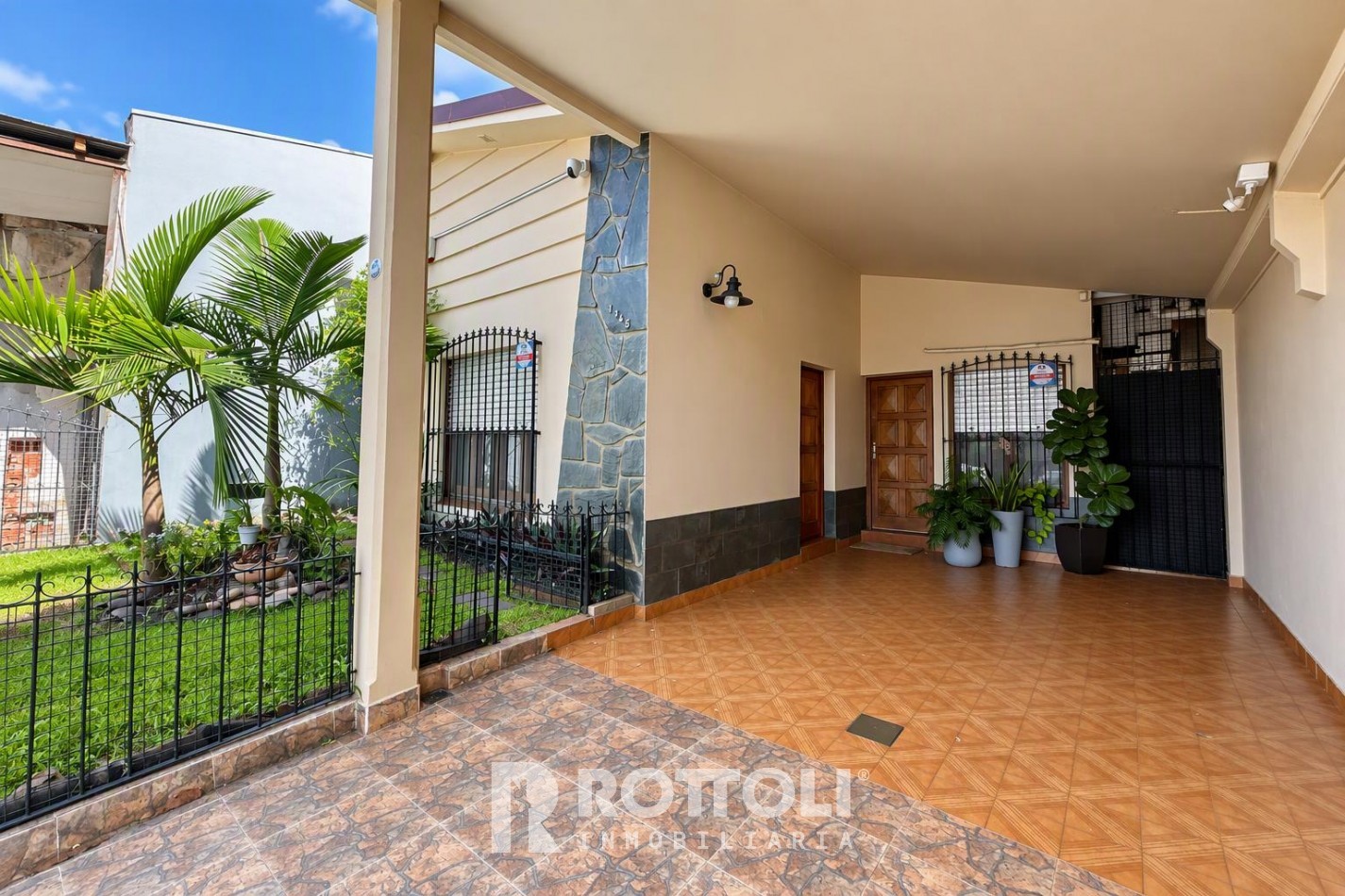 CASA CENTRICA EN VENTA-POSADAS MISIONES